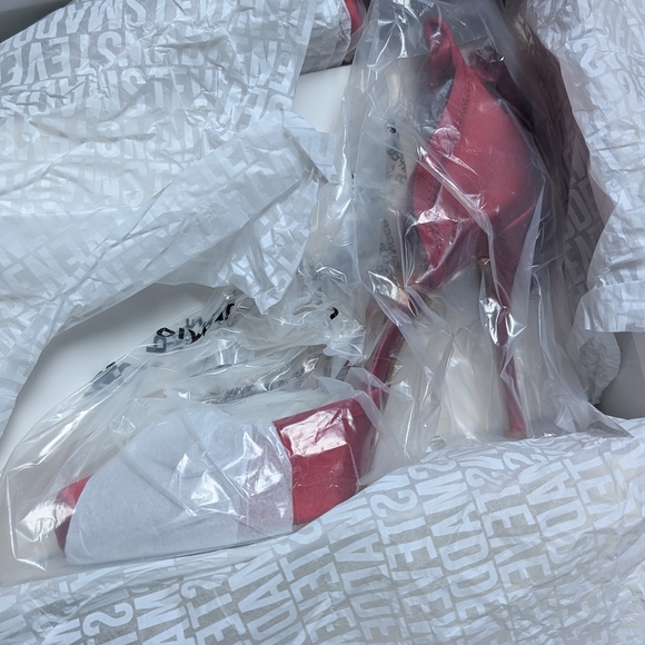 Steve Madden Scarlet Satin Ankle Tie Heels - Picture 5 of 5